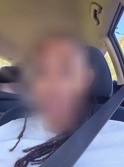 Amira, 34