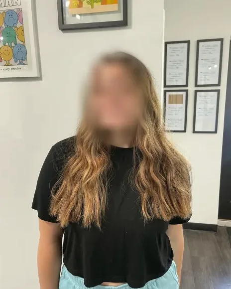 Christina, 19