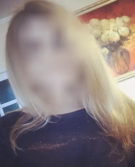 Clara, 34