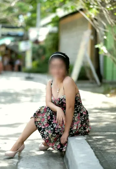 Esther, 31