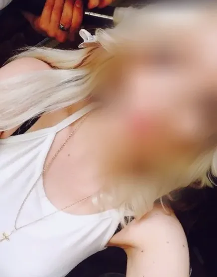 Karla, 37