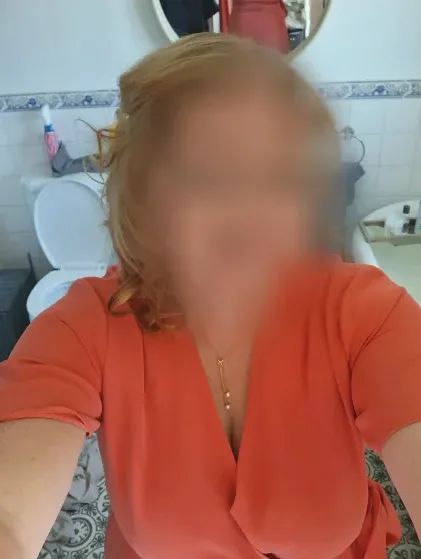 Katrine, 38