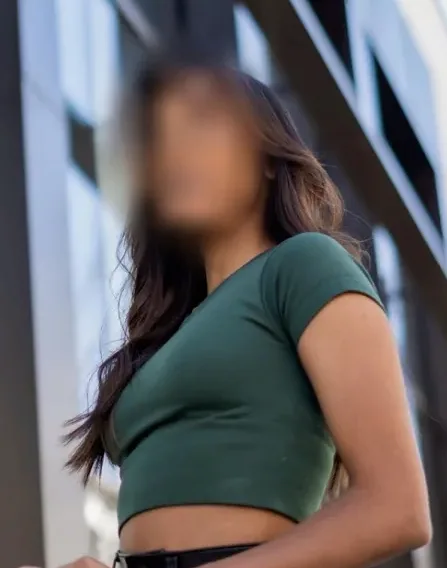 Sana, 36