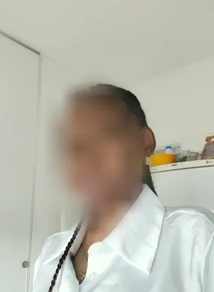Selma, 34